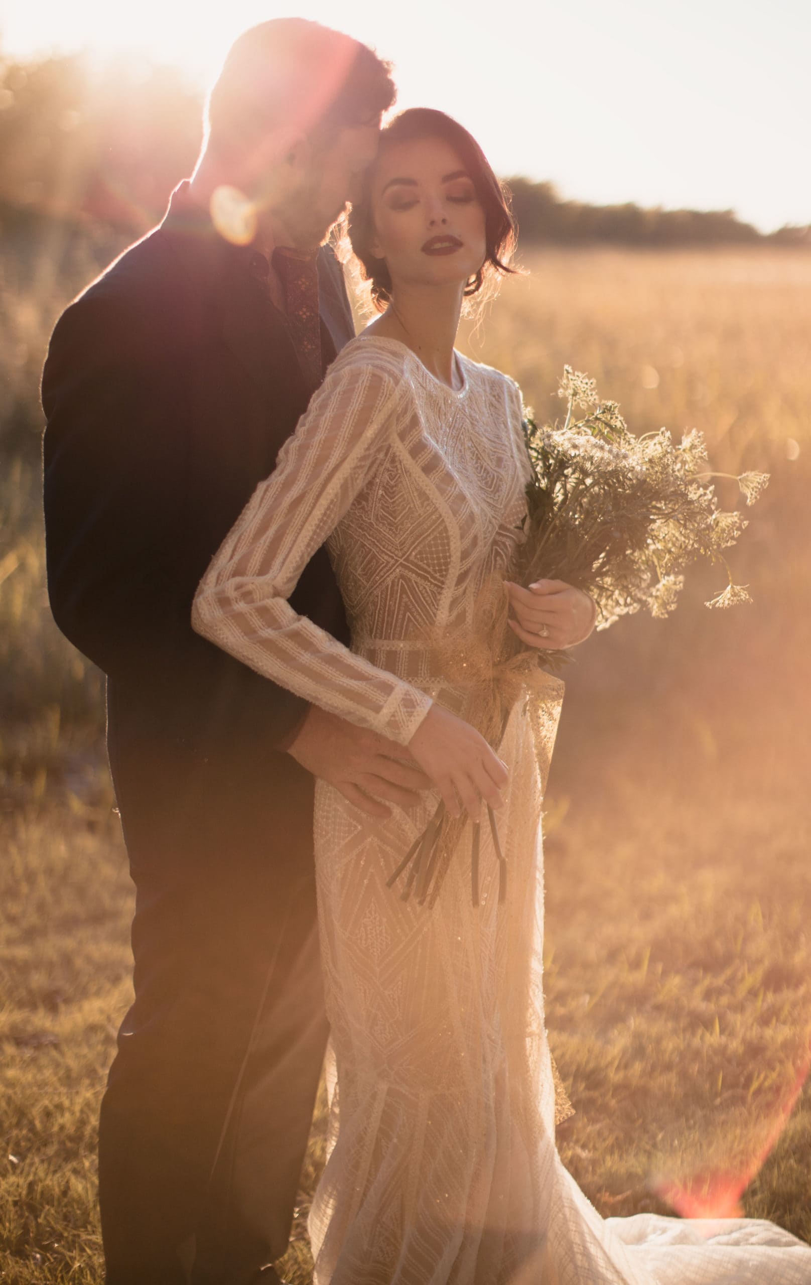 The best elopement photographers know how to pose.