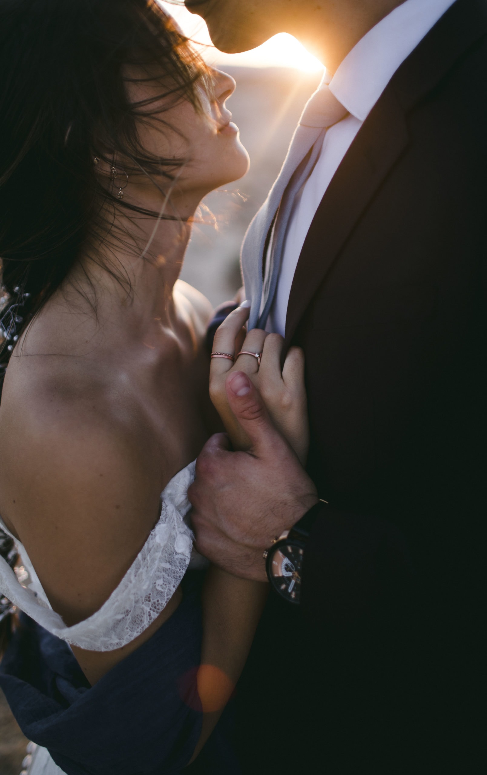 A Lake Powell wedding is perfect for a destination wedding.