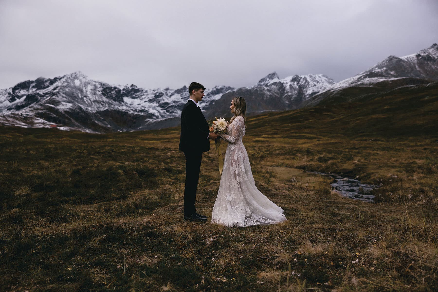 There are plentty of ways to have a wedding but I will show you how to elope in Alaska.